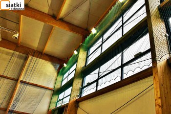 Siatki Legnica - Siatki na hale sportową piłkochwyty na ściany i okna, dzielące hale sportową dla terenów Legnicy